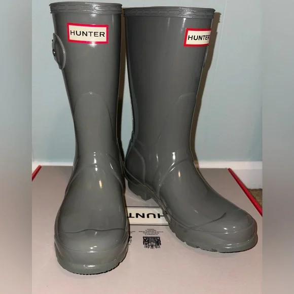 Hunter Boots- Original Short Gloss Rain Boot - Picture 6 of 7